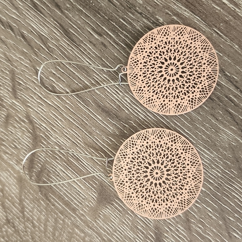 NEW Round Filigree Boho Disc Medallion Drop Earrings in Soft Coral / Peach